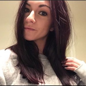 Meet your Posher, Brooke